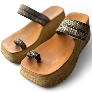 Splash Tan Platform Sandals with Sequin Accents